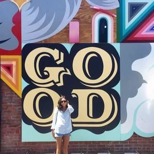 Meet your Posher, Danielle